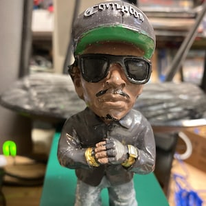 Eazy E Figure