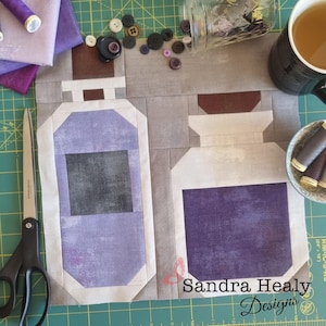 Halloween Potion Bottles quilt block pattern, machine pieced