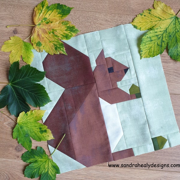 Squirrel quilt block pattern, machine pieced, PDF instant download, Fall Autumn quilt pattern, animal quilt