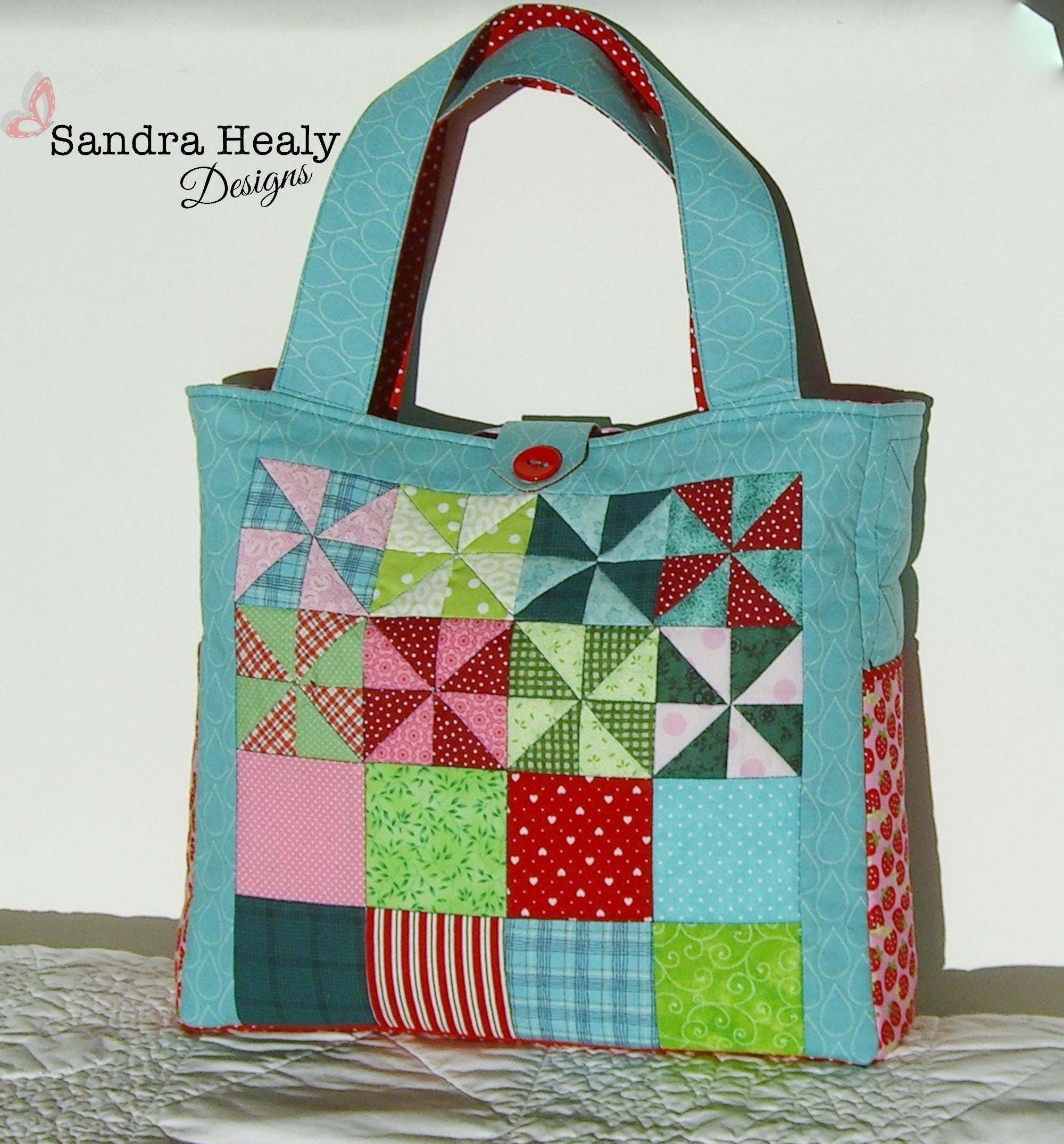 Pinwheel Patchwork Tote Bag Pattern: Scrappy Quilt Design