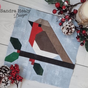 Robin Christmas quilt block pattern, 12&quot; machine pieced, bird quilt block pattern