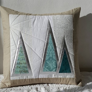 Weihnachtsbaum-Kissen Patchwork-Muster, sofortiger PDF-Download