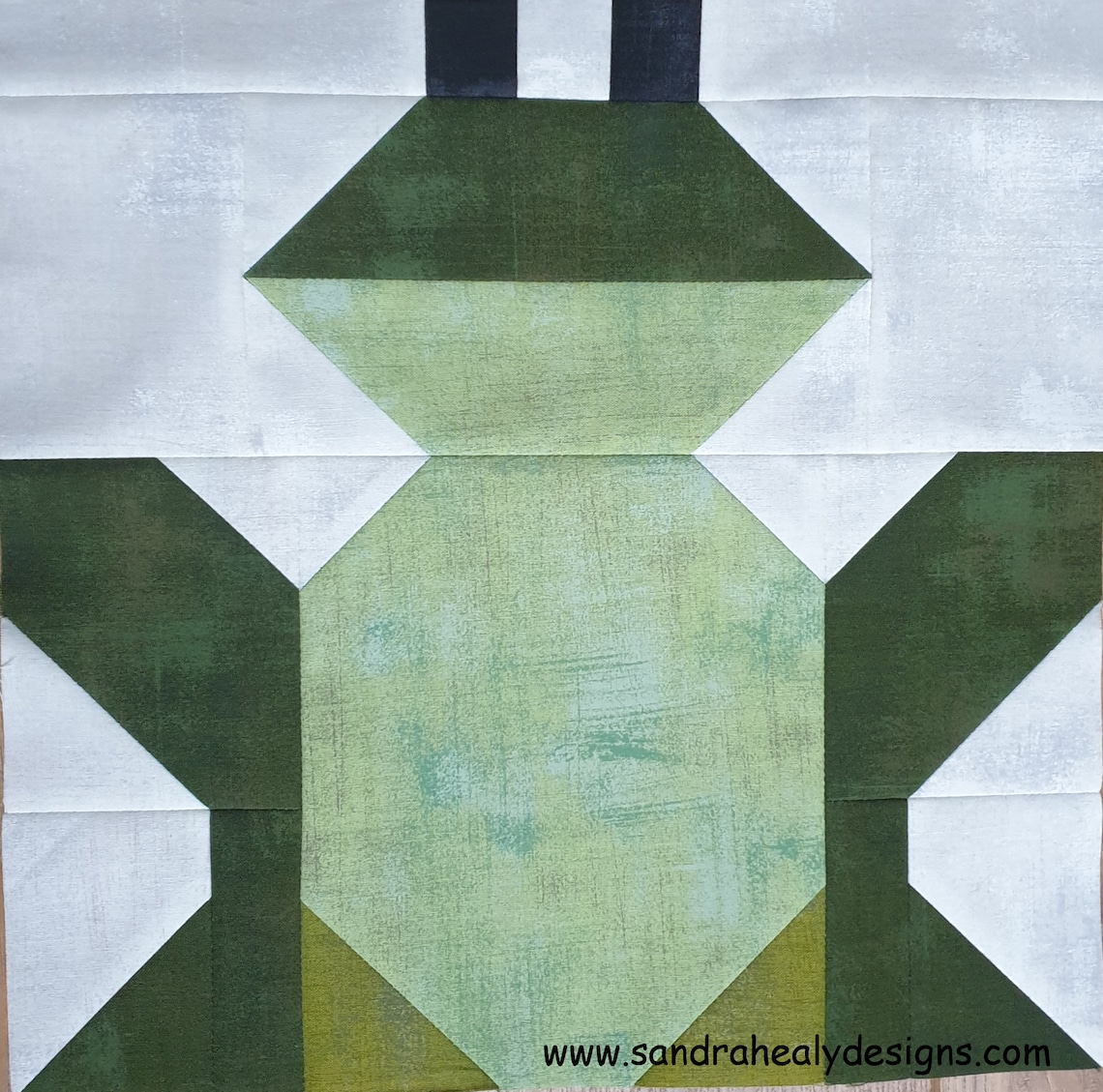 Frog Quilt Block Pattern, Machine Pieced, Digital PDF Instant Download ...