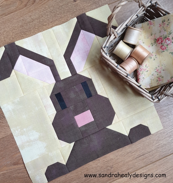 Bunny Rabbit Quilt Block Pattern: Machine Pieced Easter Quilt (PDF Download)