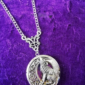 Wolf howling to moon locket pendant necklace unisex celtic pagan witchy Wiccan
