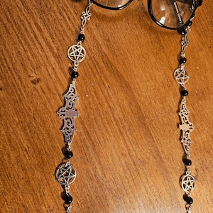 Gemstone and vampire bat  glasses chain spectical  gothic steampunk chain reading glasses chain sunglasses chain