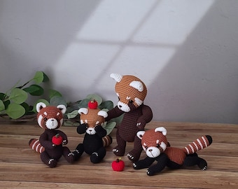 レッサーパンダさんの編みぐるみ◎ かぎ針編みのあみぐるみレッサーパンダ「ボド」のかぎ針編み