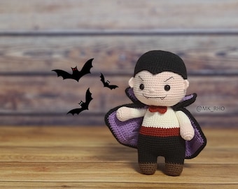 MiniVampire, Amigurumi pattern, Halloween, PDFcrochet anmals plush pattern.