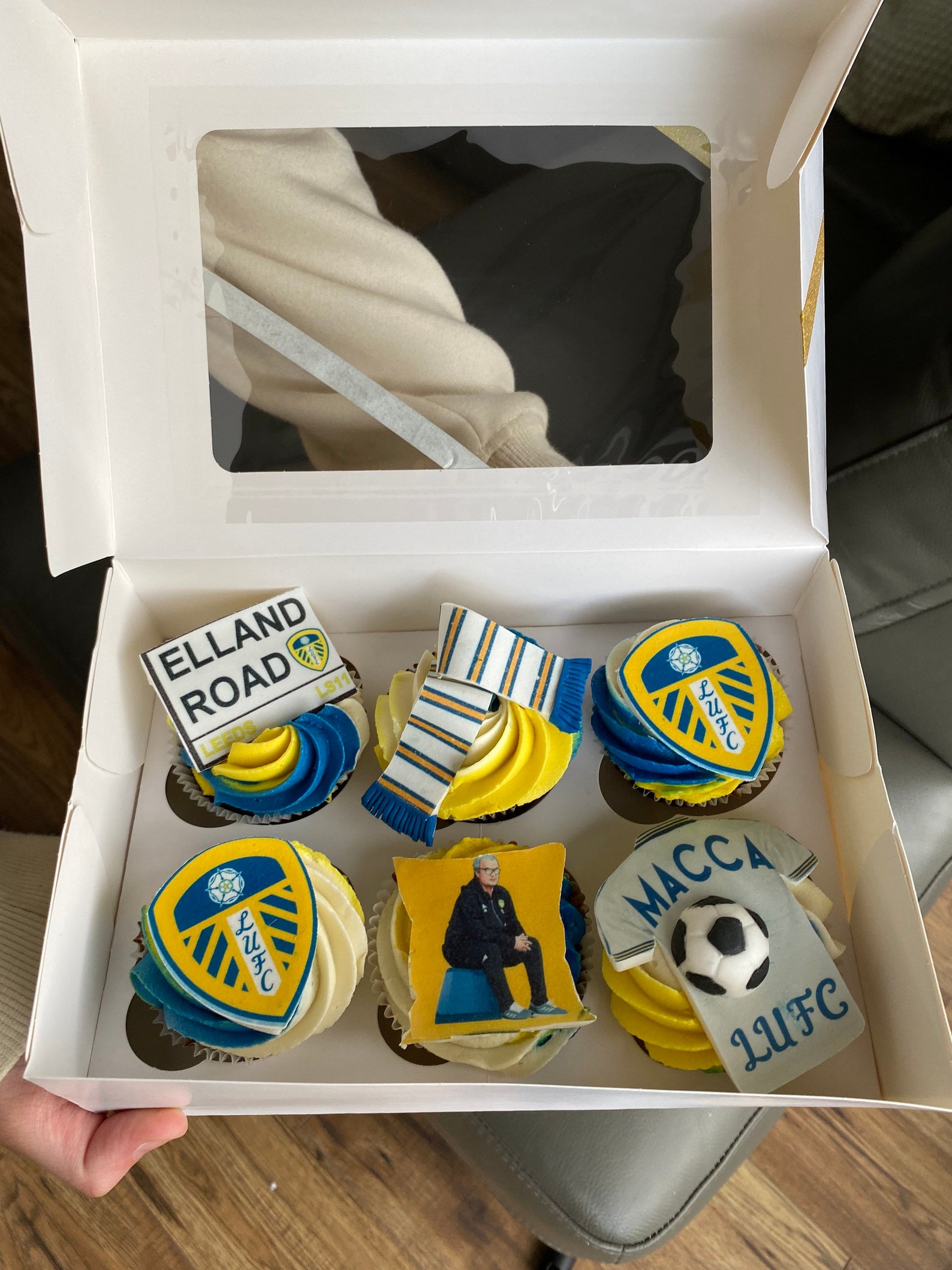 Edible Cake Topperspersonalised cupcake toppers Leeds united Etsy