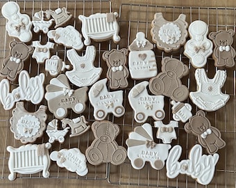 Baby Shower Cookies x12 | Personalised Baby Shower Favours | Handmade Gender Reveal Decorated Biscuits | Custom Baby Shower Gift Box