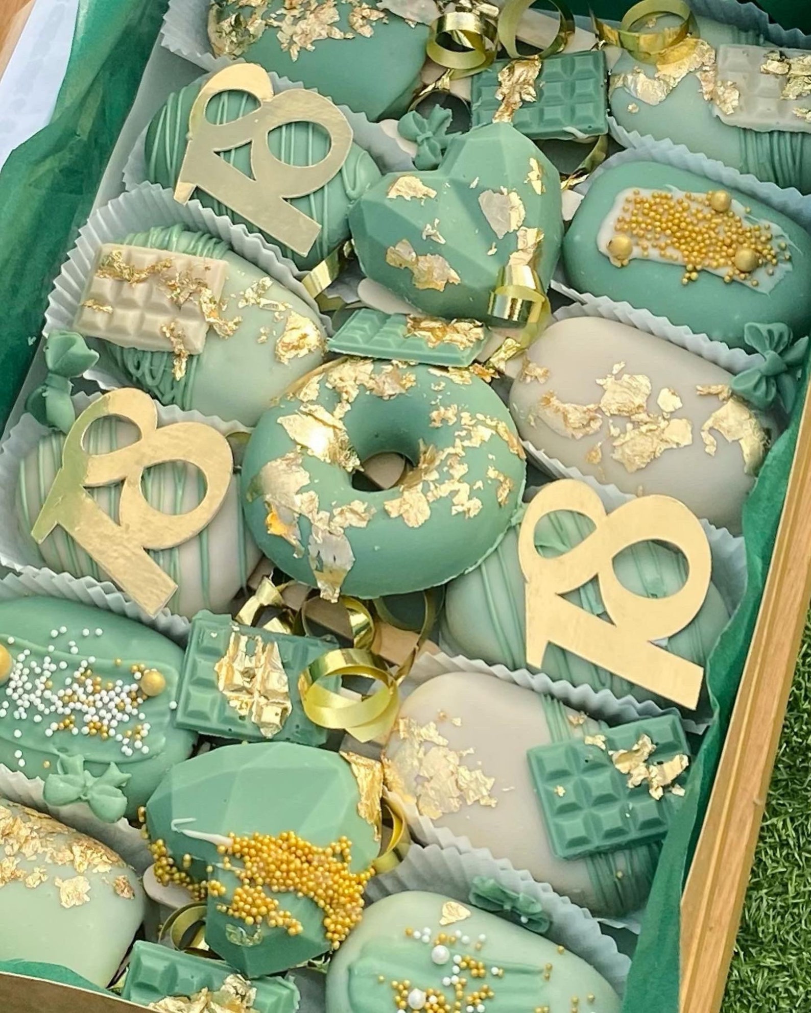 Cakesicles Birthday Cakesicles Treat Box Personalised Etsy