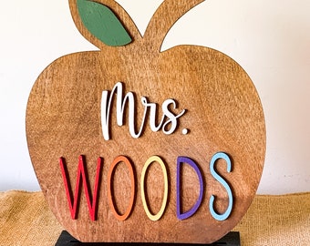 Teacher Apple Name Sign - Teacher Recognition - Teacher Door Hanger - Teacher Desk Sign