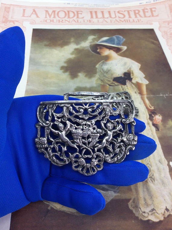 Antique Victorian Nurses Belt Buckle Silver Plated - image 5