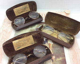 Tres pares de monturas de gafas victorianas antiguas