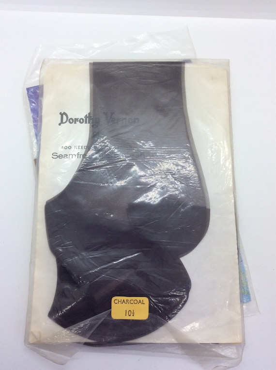2 Pairs of Vintage stockings size 8.5 -10 - image 2
