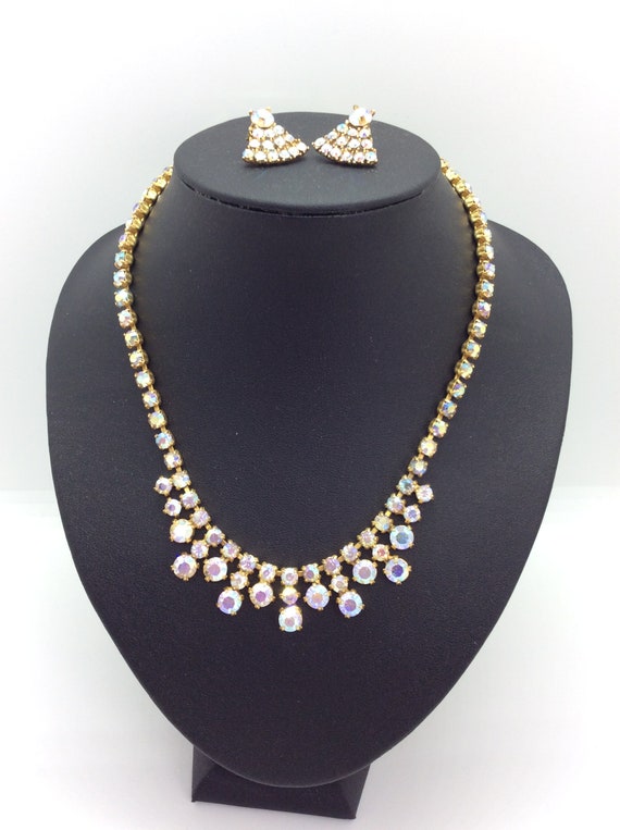 Vintage Sparkly Aurora Borealis crystal Necklace … - image 1