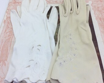 2 paia di guanti da giorno da donna a 3/4 di lunghezza vintage ricamati, Dents e Pinkham taglia 7
