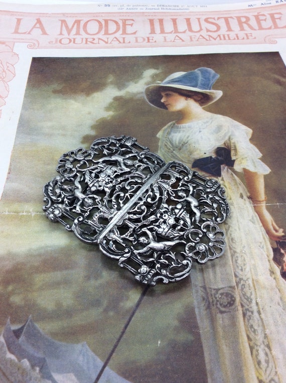 Antique Victorian Nurses Belt Buckle Silver Plated - image 4