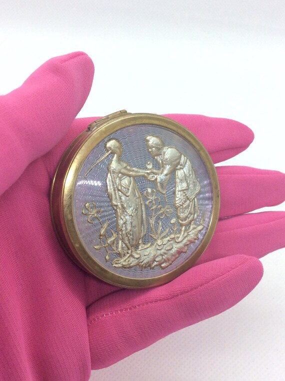 Rare Vintage Dubarry Powdrette Powder Compact