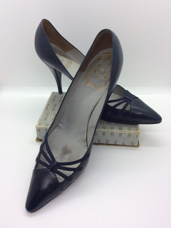 Vintage Christian Dior Navy Blue Shoes size 4.5
