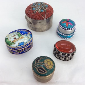 Lot of 5 Pill boxes