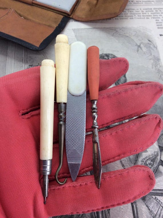 Antique Manicure and Sewing tools in leather Pouch View 6