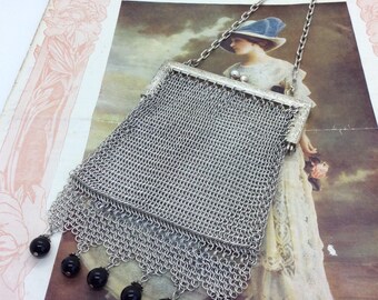 Vintage EPNS Chain mail Bag with beaded bottom and chain handle