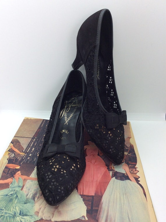 True Vintage 1940s-50s Joyland black suede and Swi