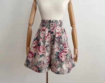 vintage BANANA REPUBLIC cotton floral short pants - size 2