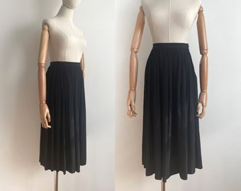 jupe midi vintage en soie noire - taille 6