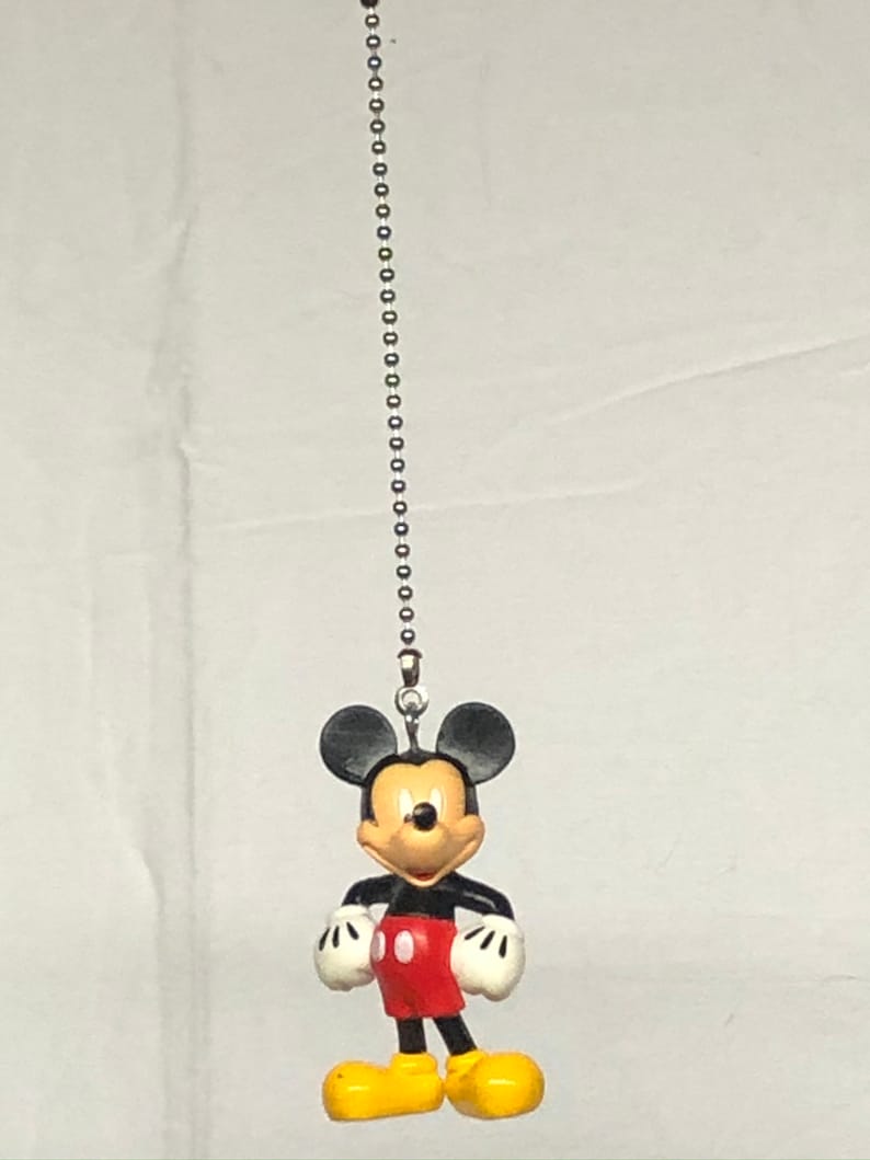 Walt Disney/'s Mickey Mouse Ceiling FanLight Pull Chain