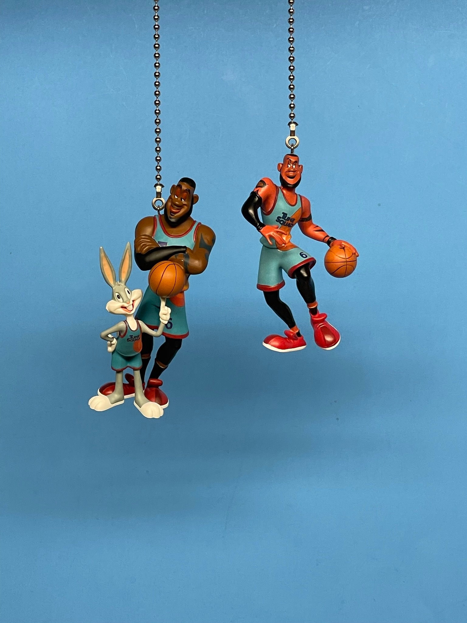 lebron space jam bugs bunny shoes