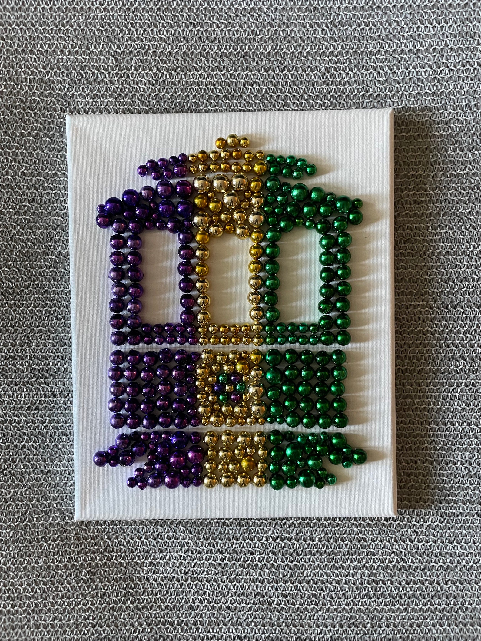 mardi gras streetcar