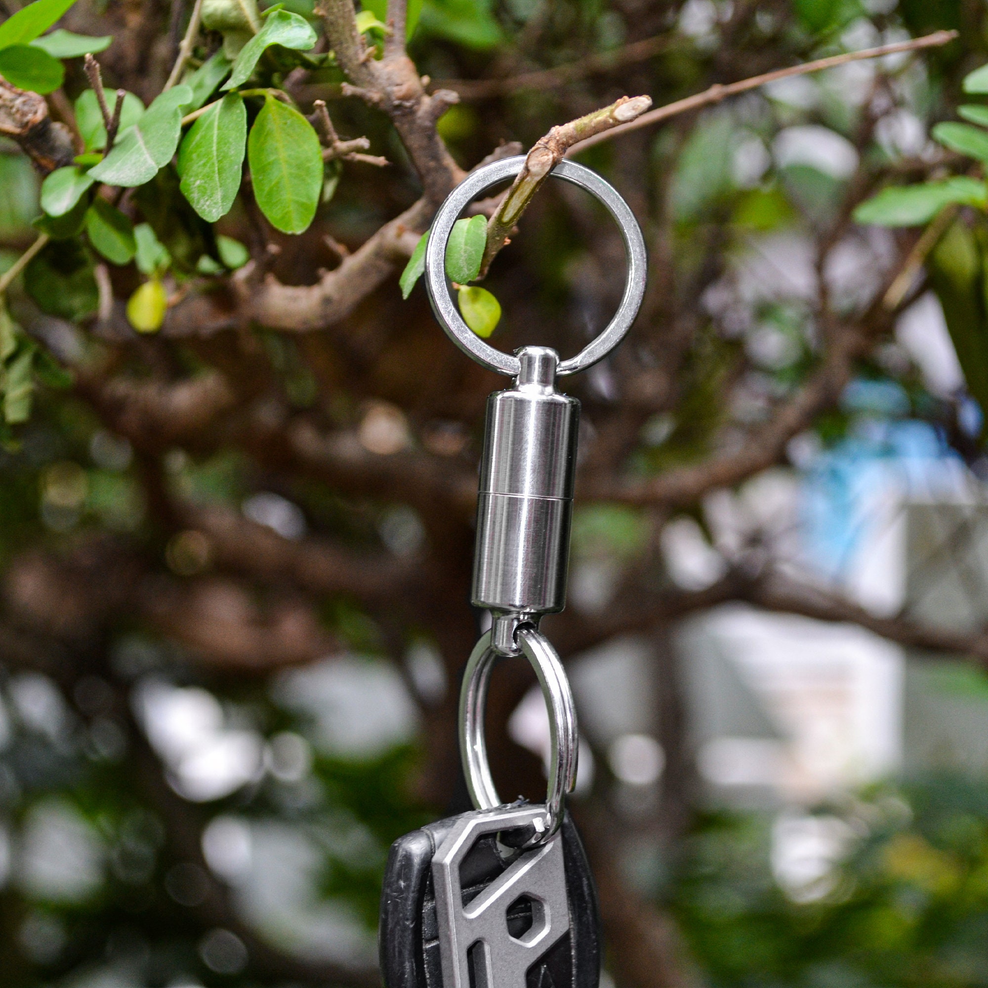 Real Titan Keychain Schnabel aufhängen Creative Keyring Schlüsselringe EDC