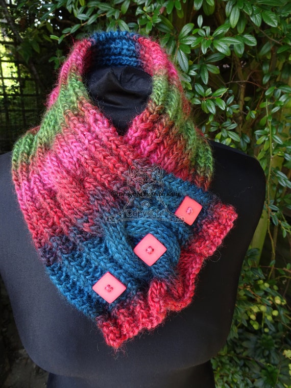 knitted neck scarf