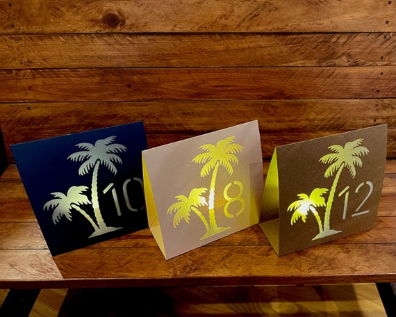 PALM TREE TABLE Numbers for weddings  • Palm Tree Table Decor for your tropical Destination wedding! Easy to transport and set up on site.