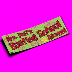 Ex studenti della scuola di nautica della signora Puff - Adesivo per paraurti o magnete 10" x 3" - Impermeabile - Resistente ai raggi UV/graffi