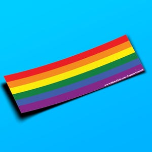 Adesivo paraurti o magnete Rainbow LGBTQ 10" x 3" - Impermeabile - Resistente ai raggi UV/graffi