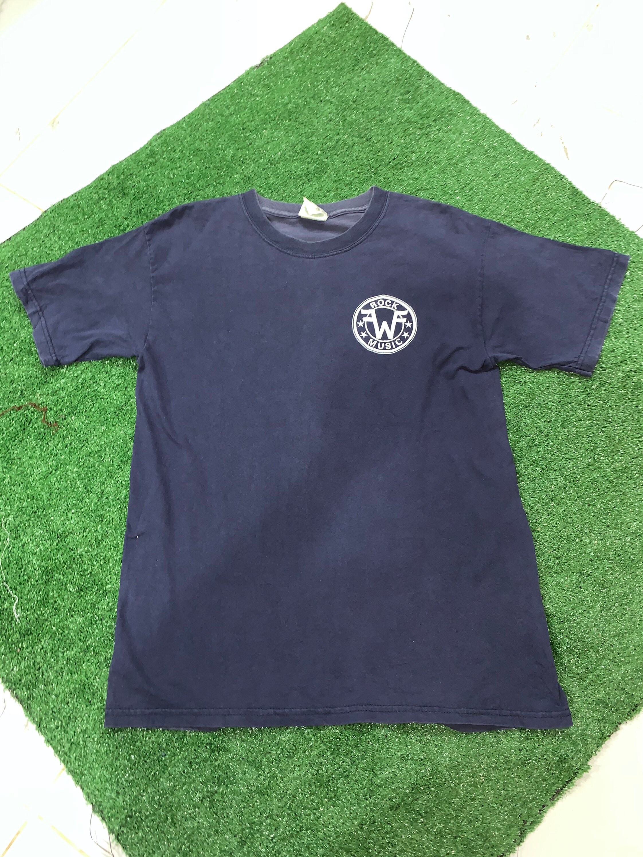 90s weezer/ROCK MUSICネイビー Tシャツ L 90s weezer/ROCK MUSICネイビー Tシャツ L Vintage 90's Weezer