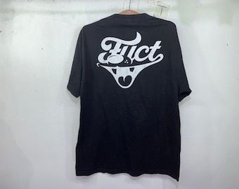 Fuct Skatebord Spellout Big Logo Pocket Tees L size