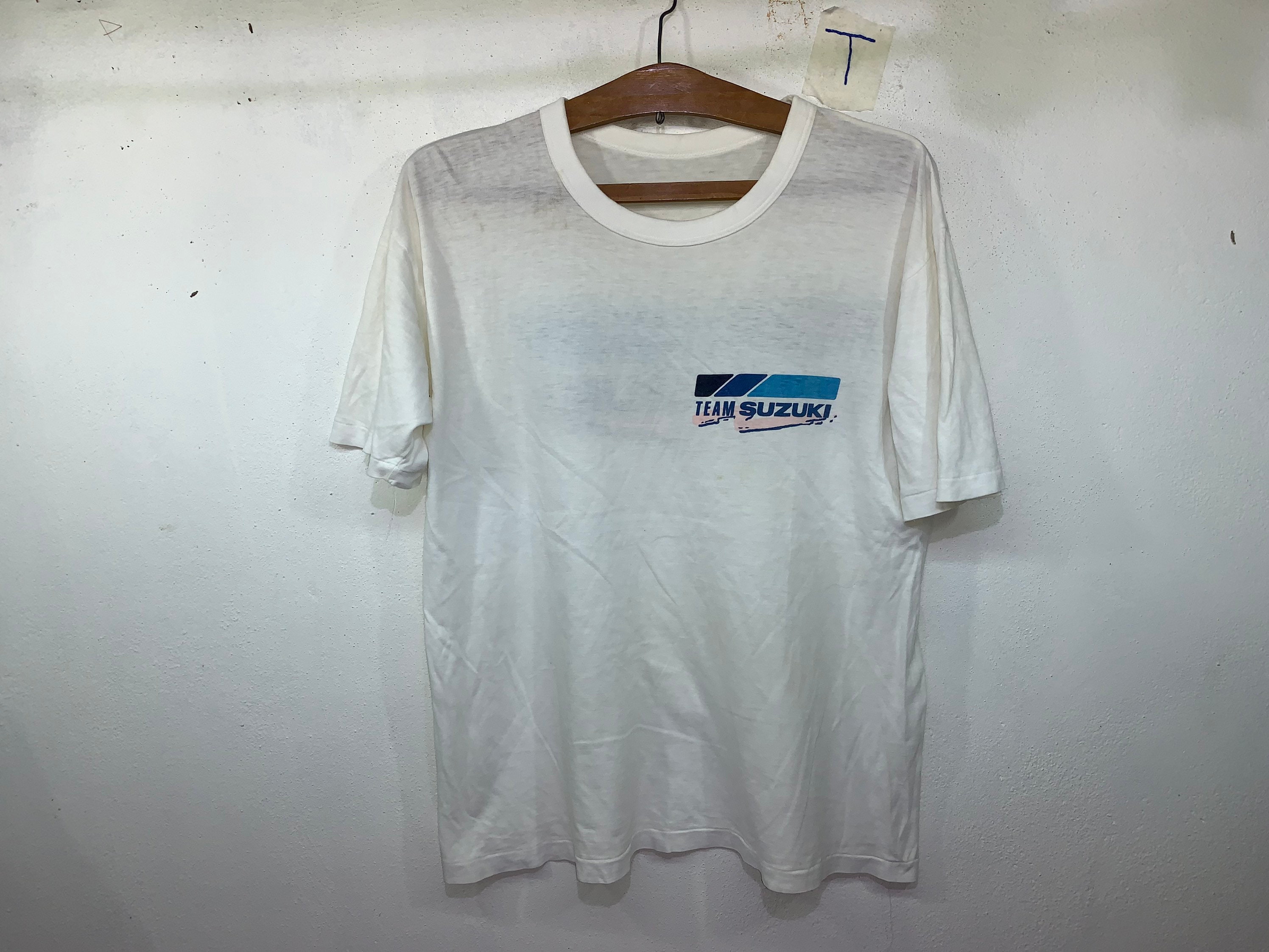 Vintage Suzuki Racing Team 80s Spellout Big Logo T-shirt M Vintage Suzuki Racing Team 80s Spellout Big Logo T-shirt M