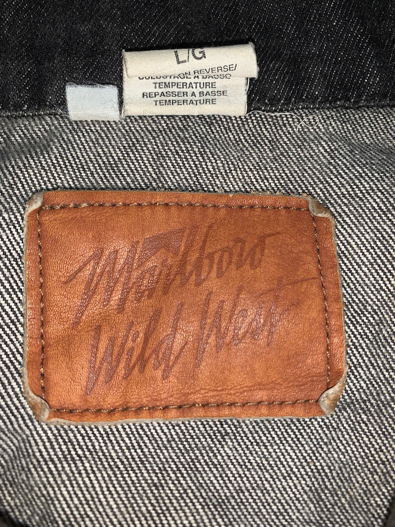Vintage Marlboro Wild West Trucker Jacket Big Printed L size