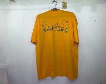 Vintage the Beatles Magical Mystery Tour 1994 All Over Print Vintage the Beatles Magical Mystery Tour 1994 All Over Print