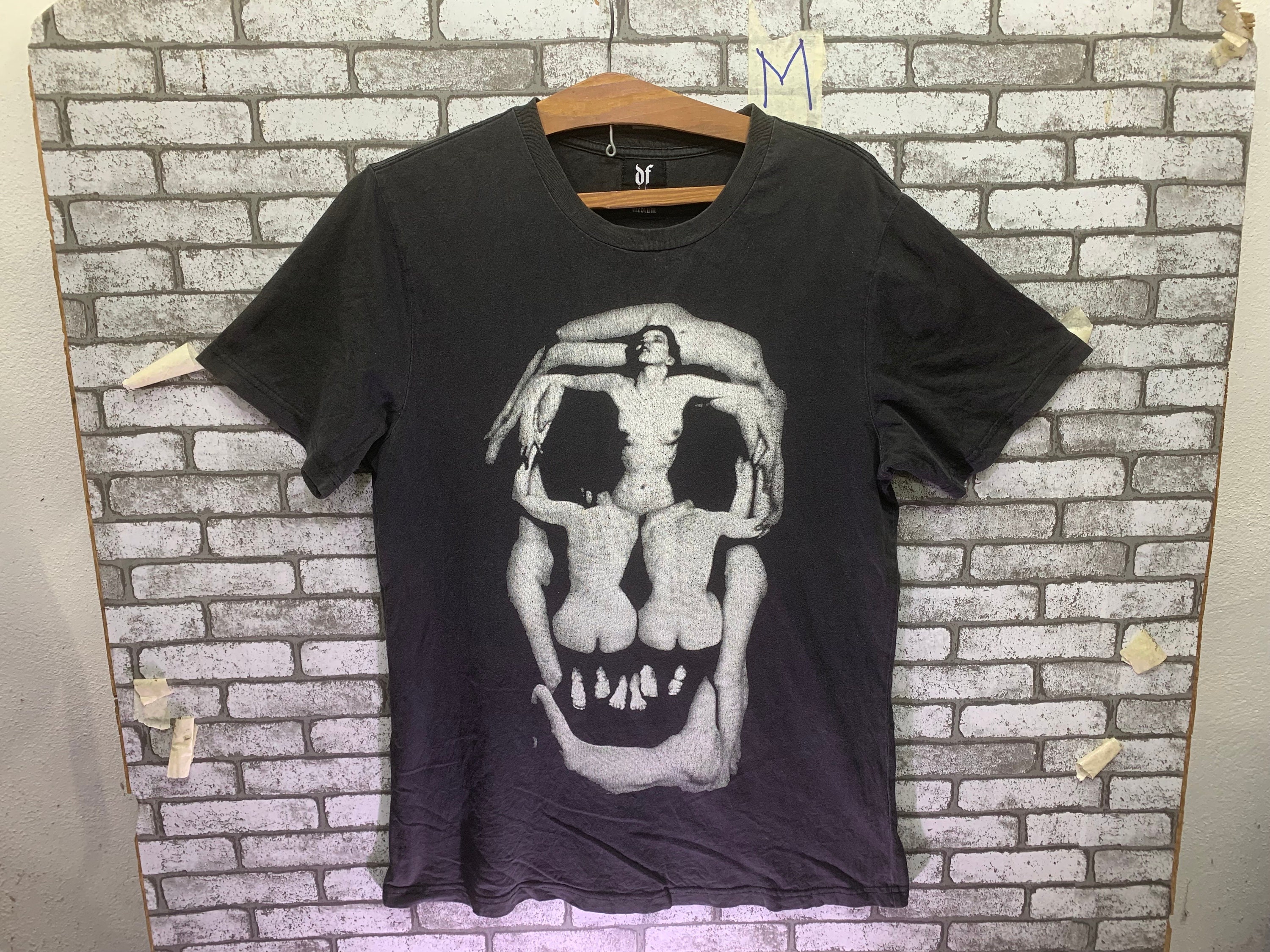 100％本物保証！ Vintage Salvador Dali Art Skull Art Dali Tees Spanish トップス