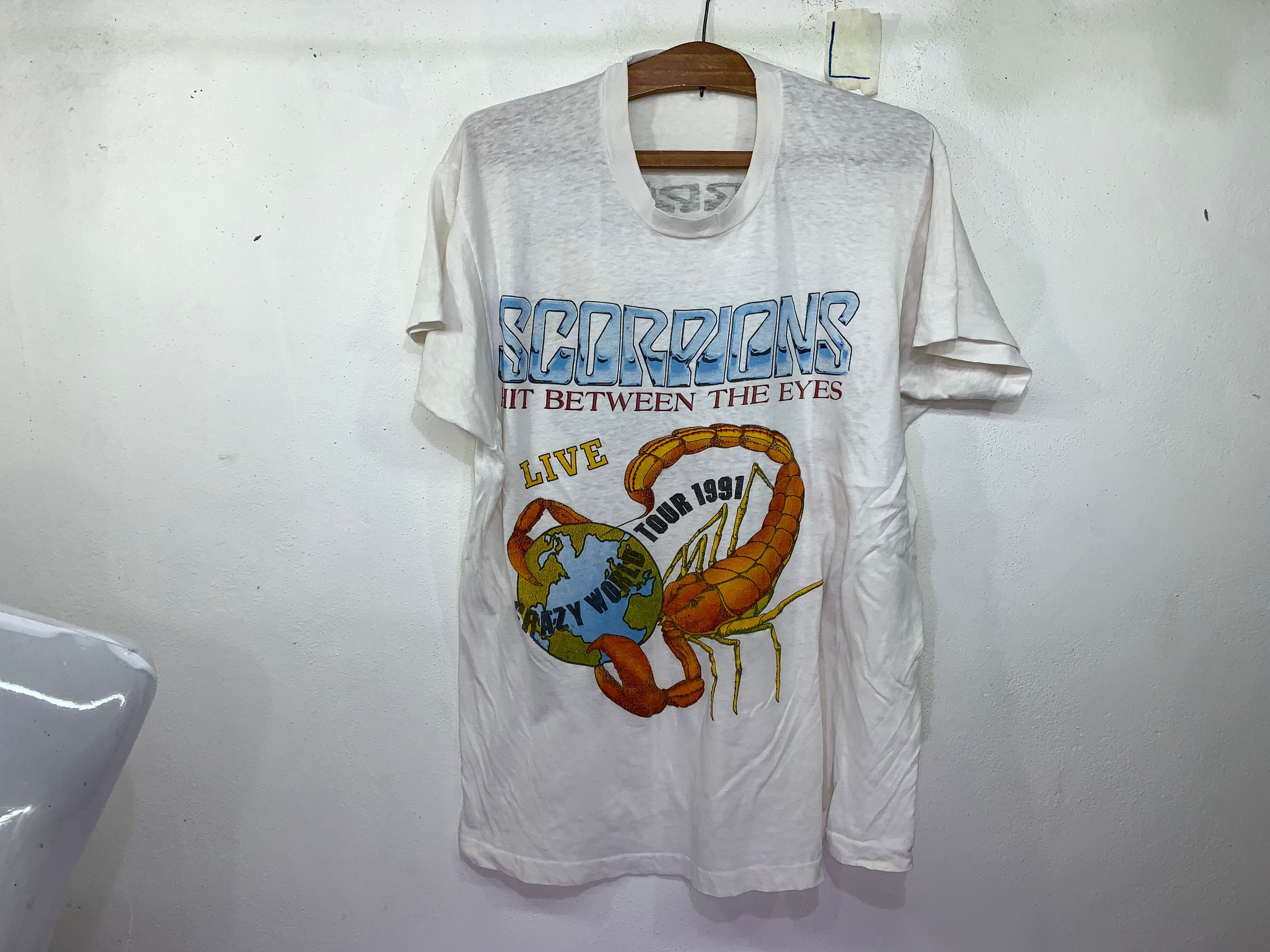 Vintage Scorpions Hit Between the Eyes Crazy World Tour 1991