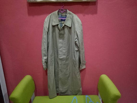 Vintage rare!! Burberrys Trench coat Made in Engl… - image 1