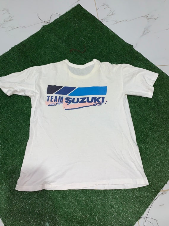 Vintage Suzuki Racing Team 80s Spellout Big Logo T-shirt M Vintage Suzuki Racing Team 80s Spellout Big Logo T-shirt M