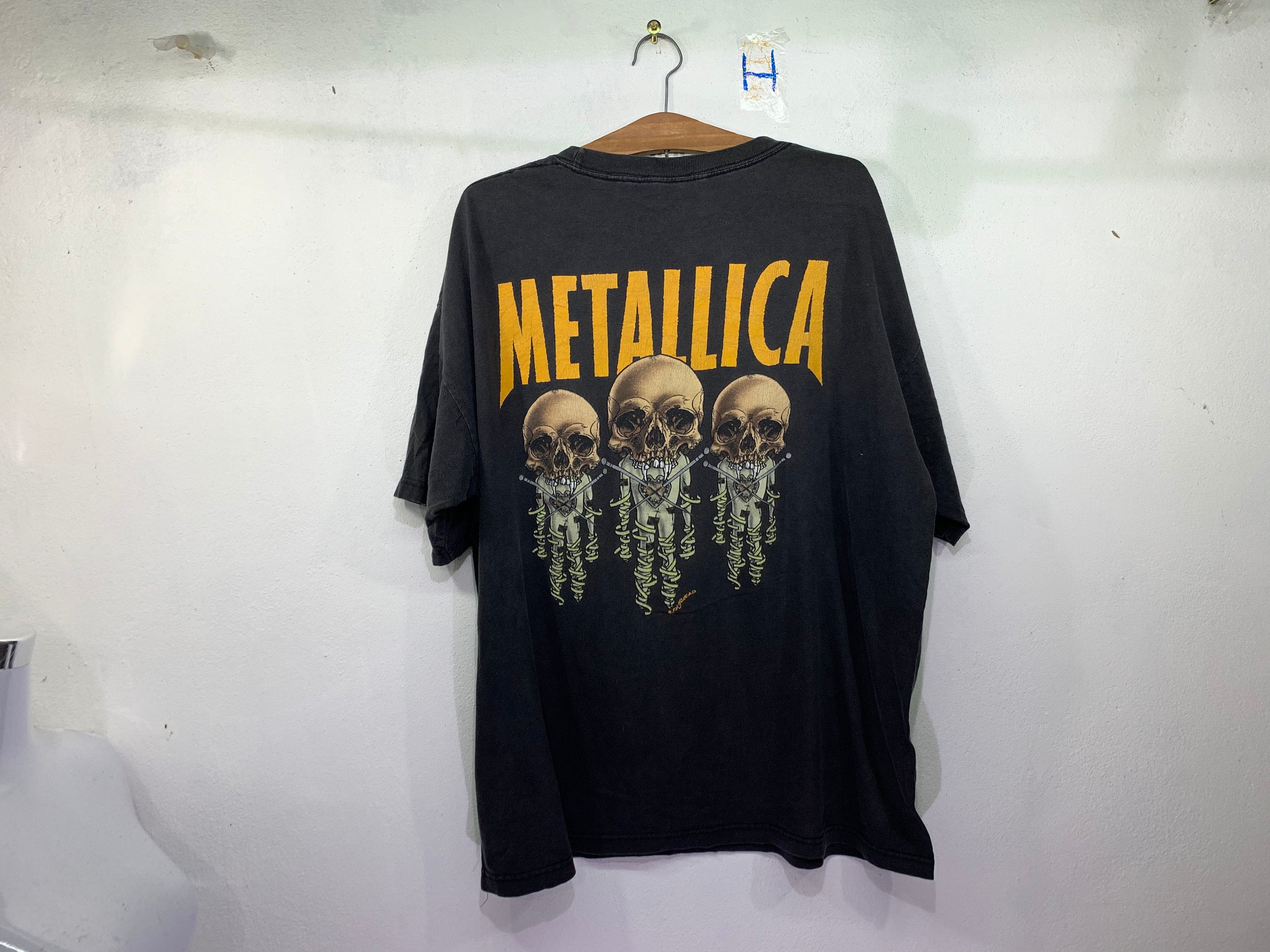 Vintage Metallica T-shirt 90s Concert 1997 Re Load Tour - Etsy