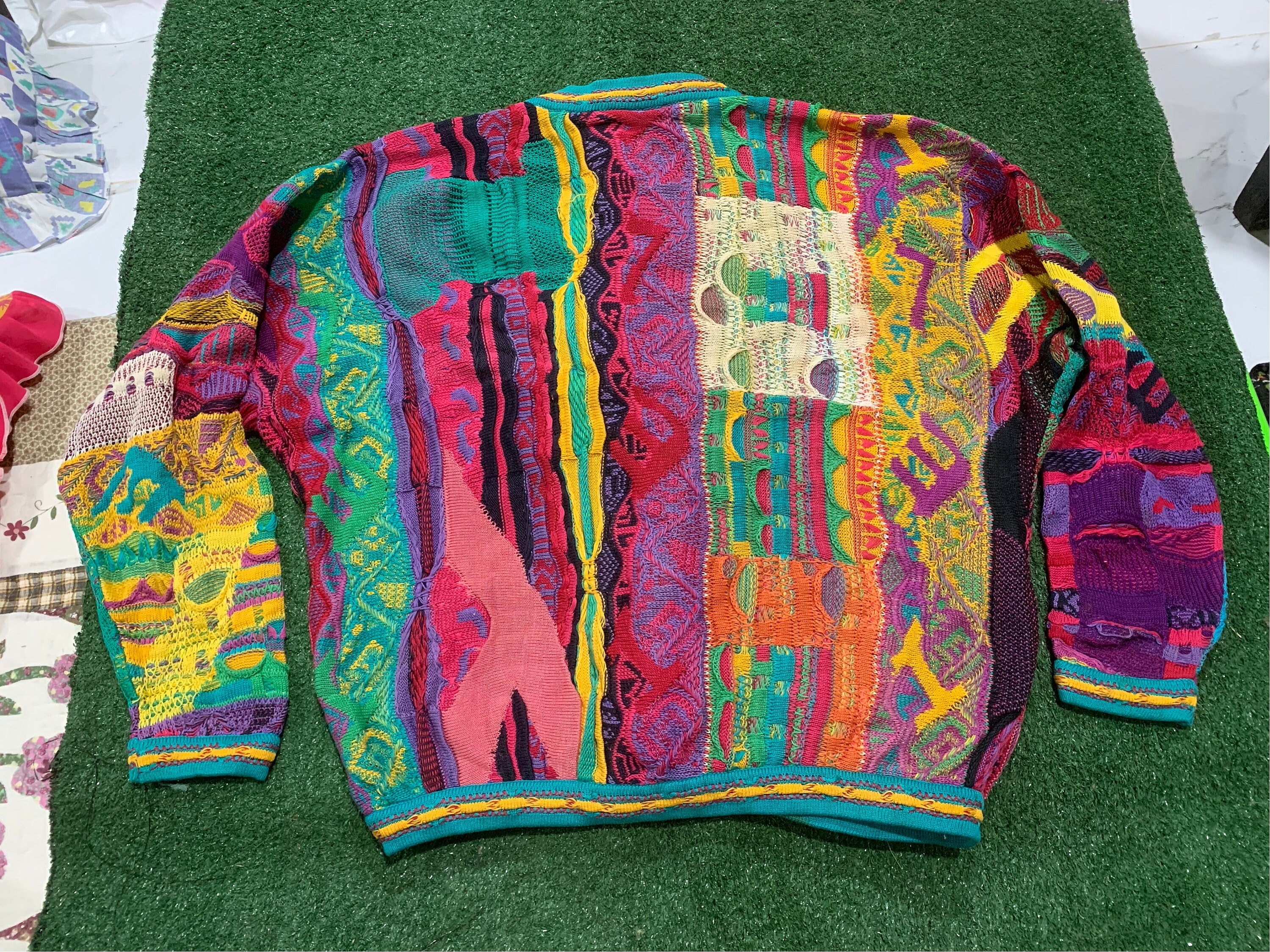 【Vintage】COOGI 3D KNIT CARDIGAN BUNDLE OF 20 VINTAGE COOGI 3D KNIT MULTICOLOUR SWEATER AND