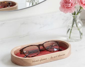 Eyeglass Holder Walnut Wood, Glasses Tray with Felt Liner, Catch All Tray for Desk or Nightstand, Personalized Gift for Mom and Grandmom